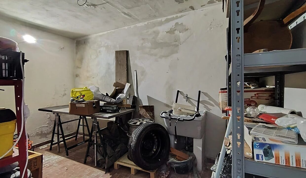 Picture-87354230-24